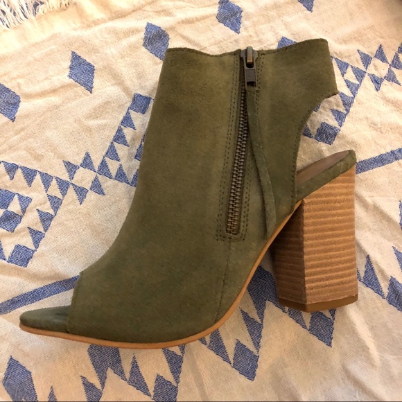 diba suede booties